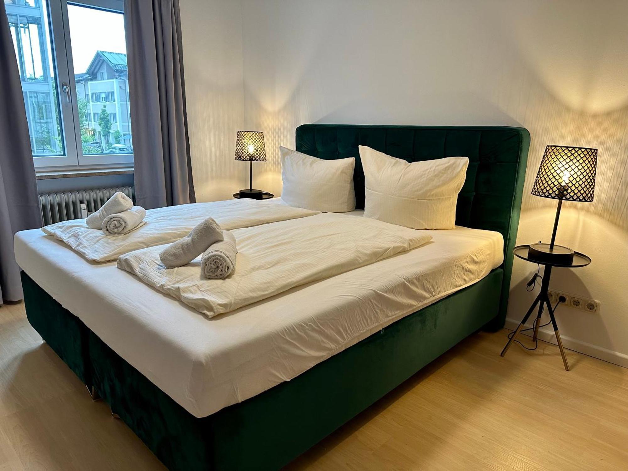 Koeniglich & Modern See- Und Zentrumsnah Prien am Chiemsee Luaran gambar